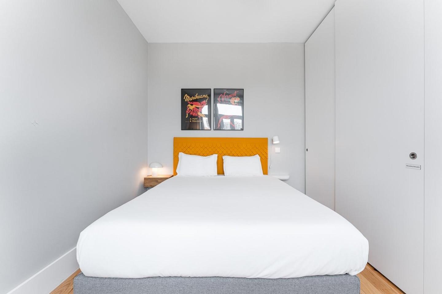 Guestready - Colorful Apt Near Agosto Station ปอร์โต ภายนอก รูปภาพ